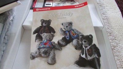 Husqvarna Viking Emb Set #152 MR TEDDY By Helene Koch KIT Designer 1 & PC EXC