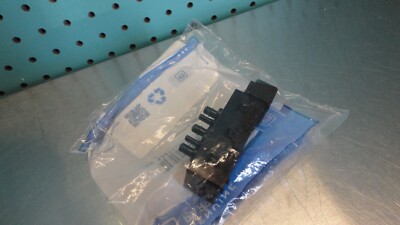 NOS OEM GM Genuine 12451495 6-Way Power Seat Switch Encore Terrain Trax