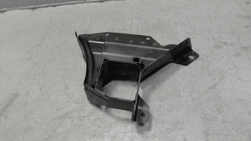 Used 2019-24 Nissan Altima Front Passenger Side Suspension Crossmember Bracket OEM