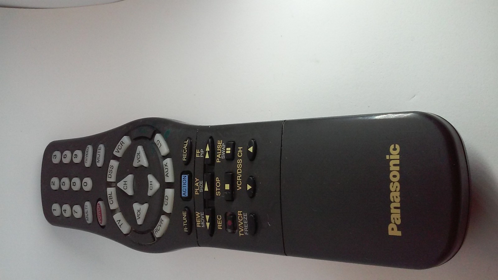 Panasonic TV/VCR/DSS/CBL Remote Control EUR51106OB