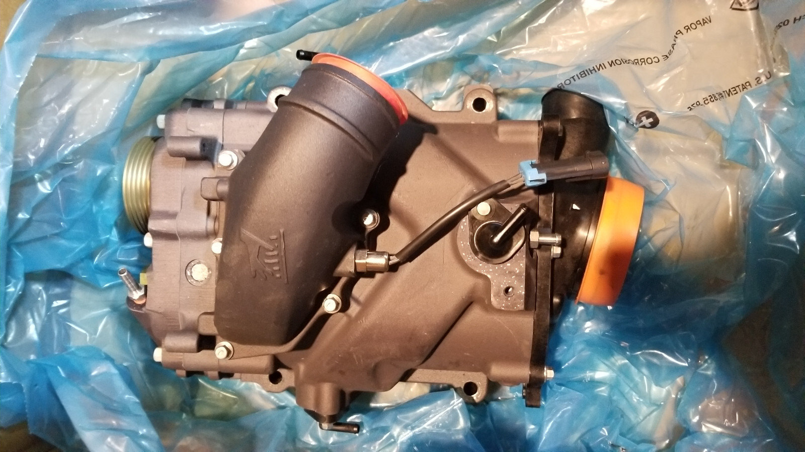 Mercury Verado 2.6L 350HP Supercharger Assembly 8M0102453 - Picture 6 of 10