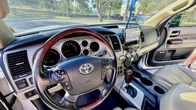 image 12 of interior