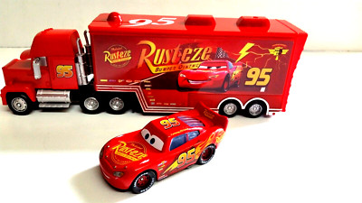 DISNEY PIXAR MCQUEEN #95 RUST-EZE MAC HAULER W/CAR 1/64 DIECAST 3 PIECE SET