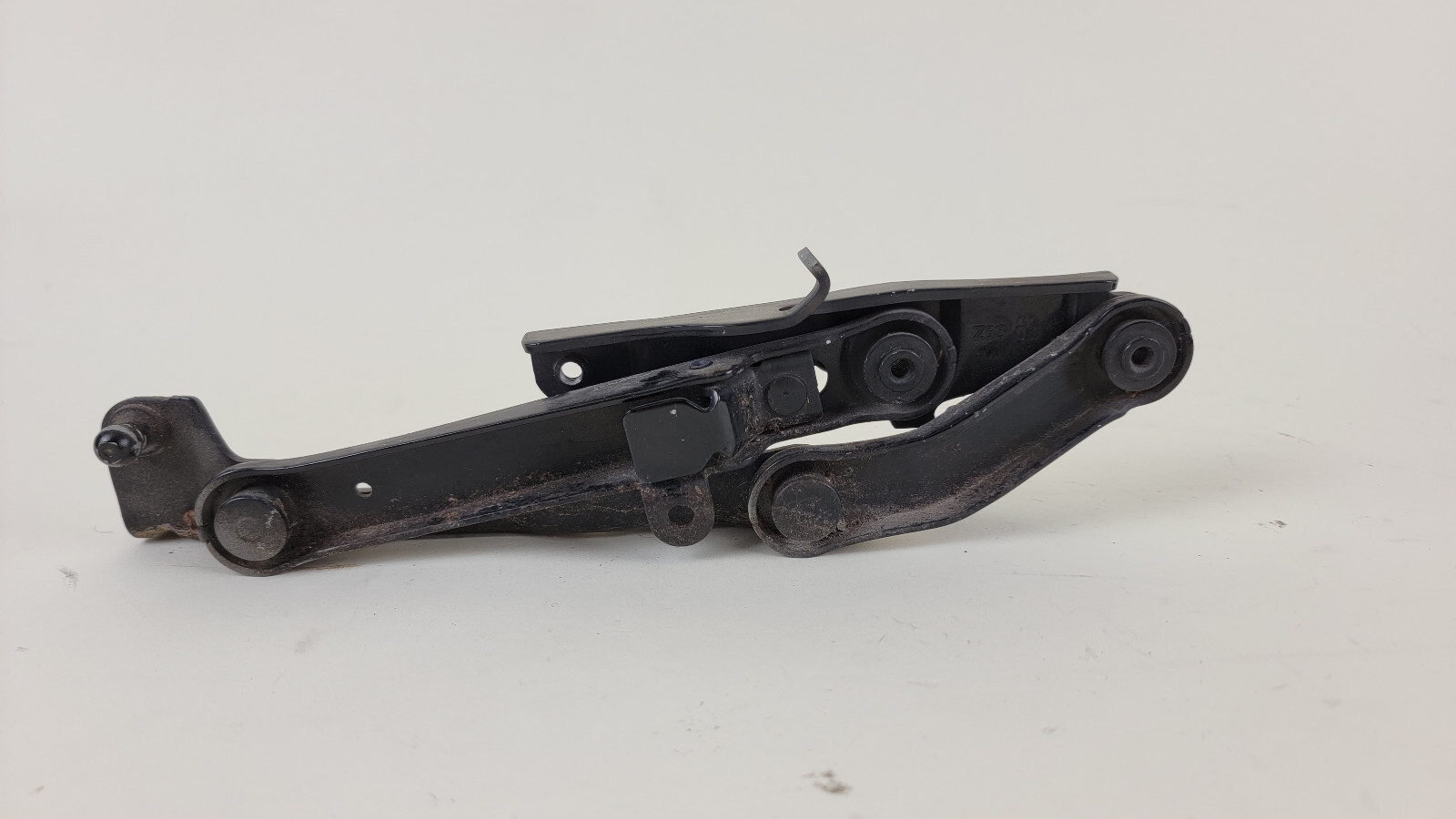 2006-2010 Mercedes CLS550 W219 Front Right Passenger Side Engine Hood Hinge OEM