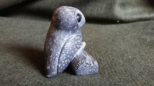 Owl figurine handcarved soapstone a6