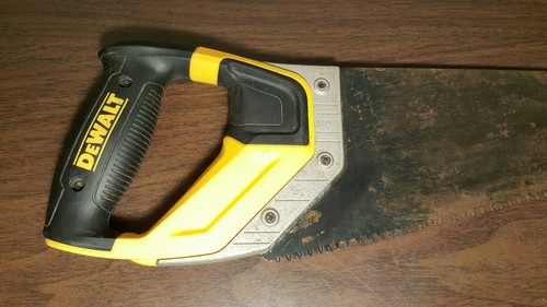 Dewalt 20 inch Aluminum Hand Saw 11 TPI Blade Armor Wood Cutting Cutter Tool New