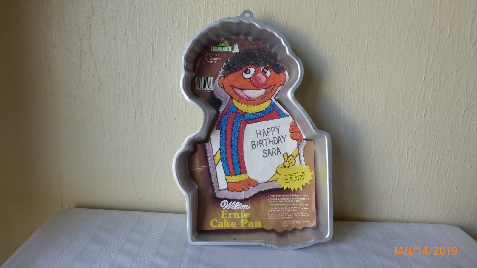 Vintage Wilton Ernie Cake Pan 1983 Jim Henson
