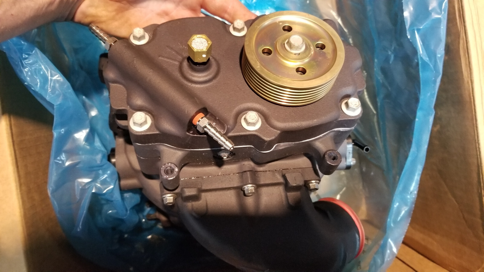 Mercury Verado 2.6L 350HP Supercharger Assembly 8M0102453 - Picture 8 of 10
