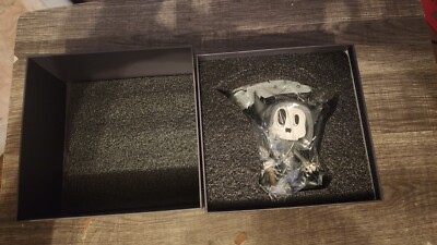 Mischief Toys - MORTEM VINYL FIGURE Limited Edition /500