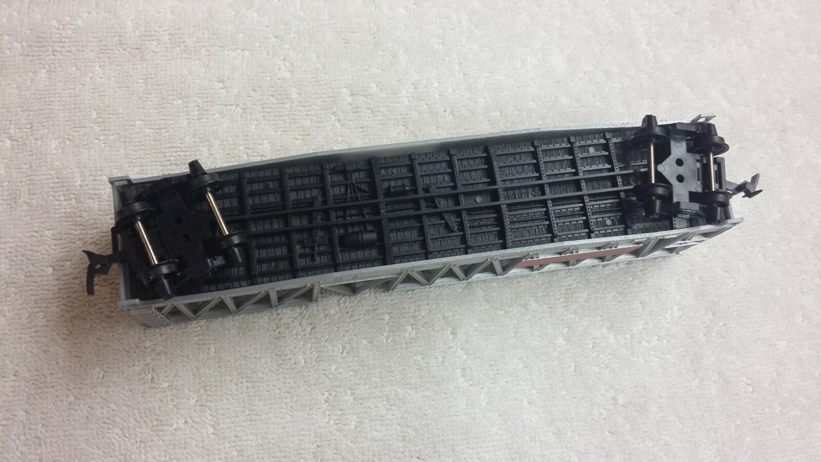 AHM HO Scale Container Carrier 5393 C Chemplex Plastics Train Car in box