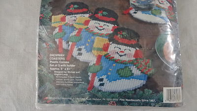 PLASTIC CANVAS KIT SNOWMAN COASTERS & HOLDER Christmas Bucilla  Complete Kit