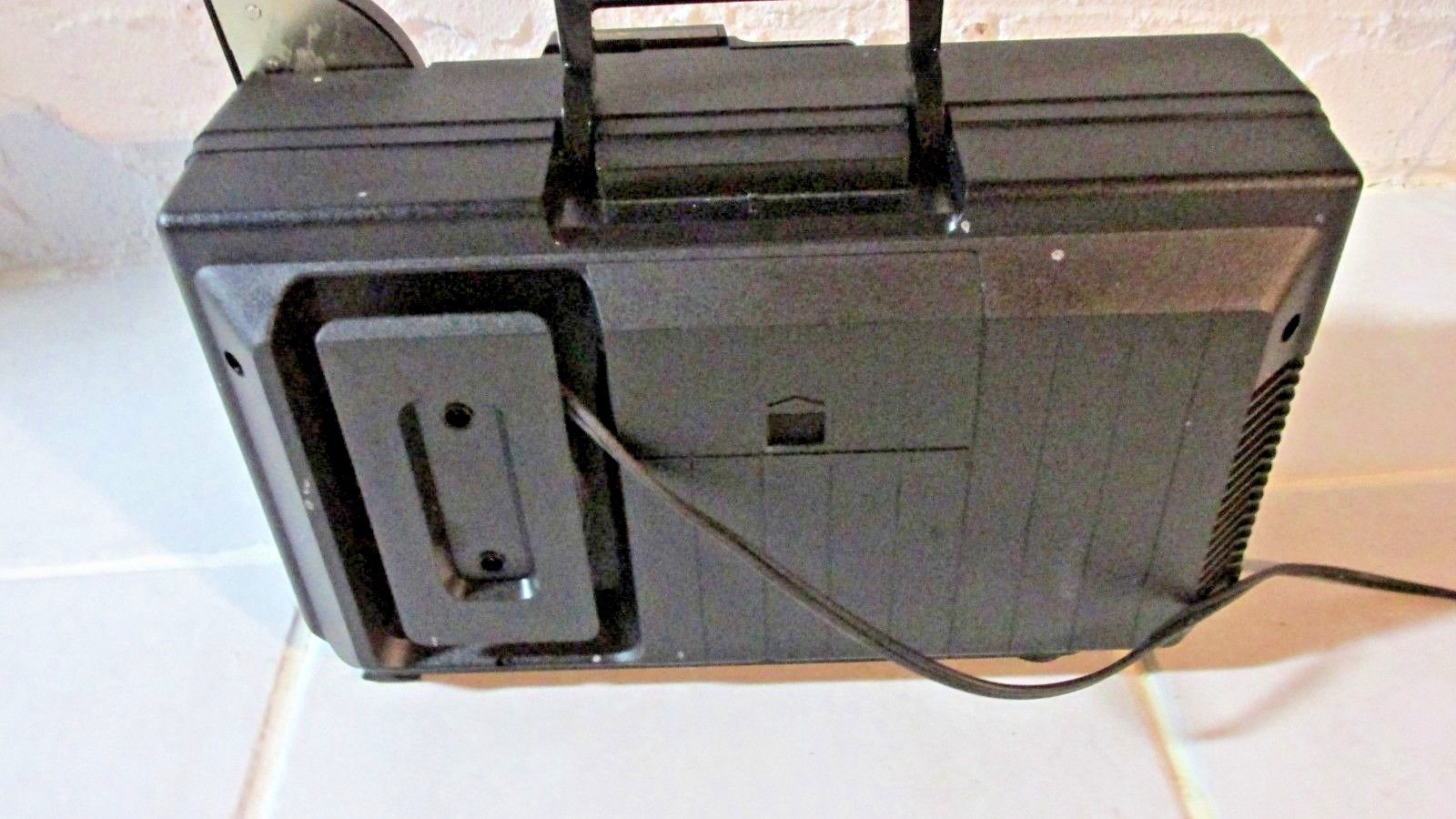 Bell & Howell Lumina MX33 MOVIE PROJECTOR for S8/8mm Film FOR REPAIR