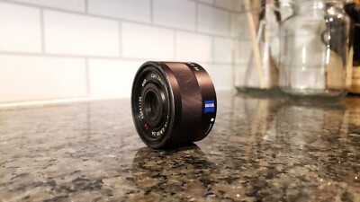 SONY Carl Zeiss Sonnar FE f/2.8 35mm