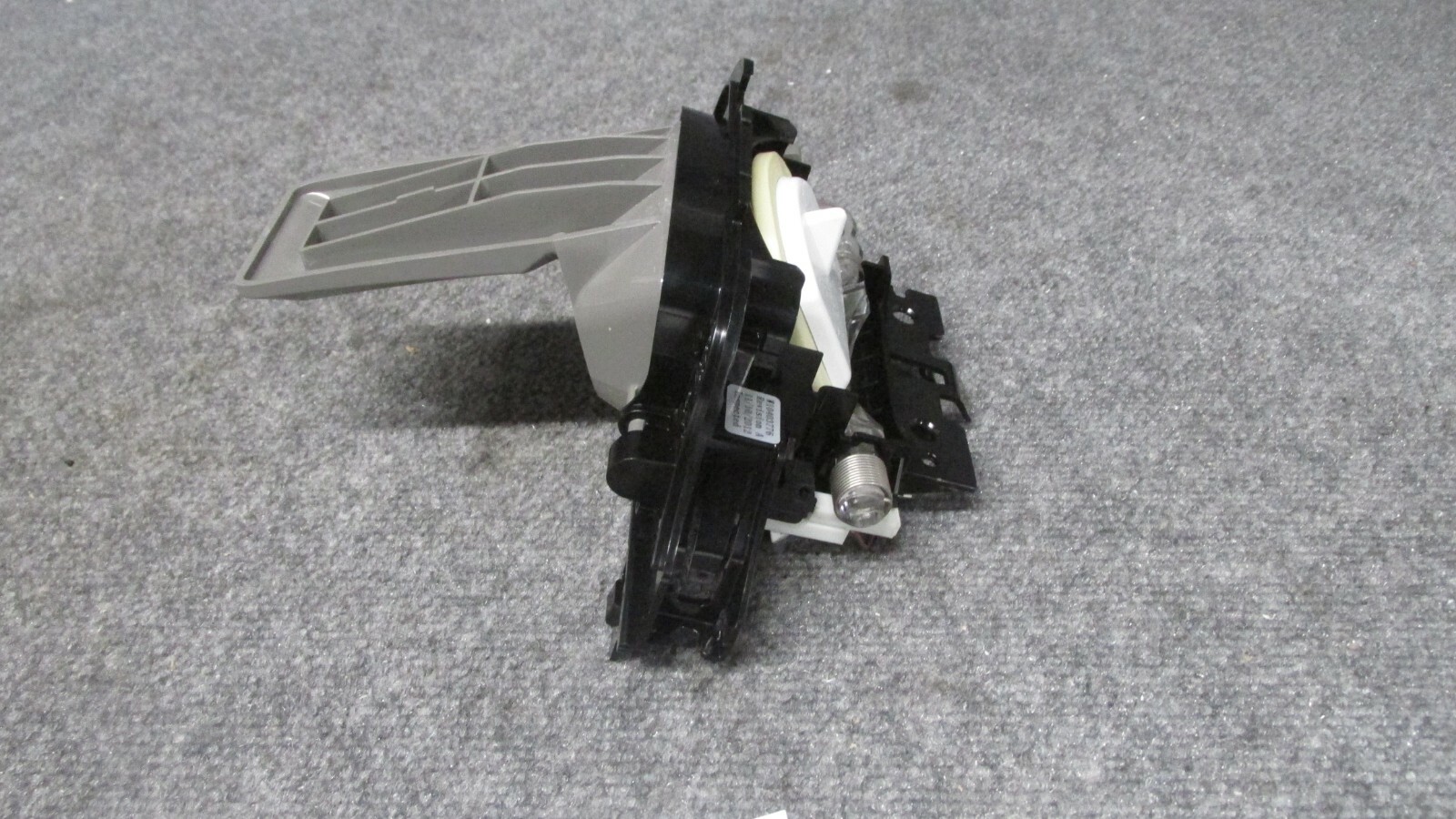 WPW10403775 MAYTAG REFRIGERATOR DISPENSER CHUTE