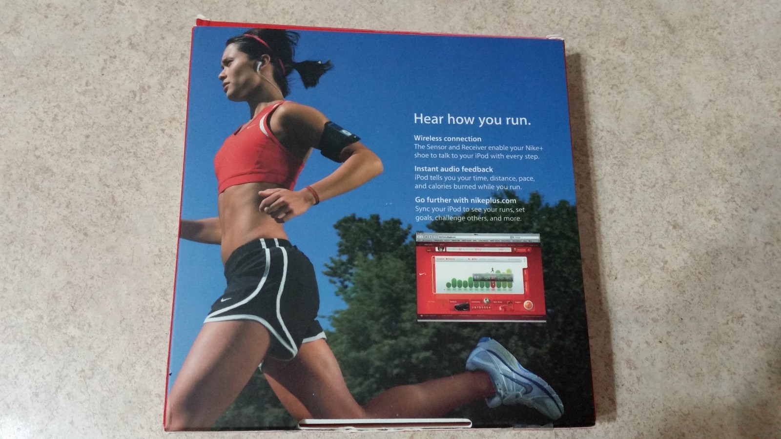 NEW NIKE+ Plus ipod Sport Shoe Kit Sensor Wireless Kit MA692LL/F APPLE iPOD