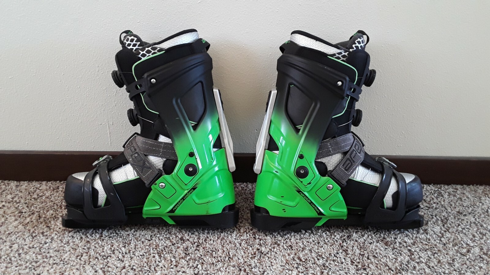 2018 APEX Antero Ski Boots, mens size 28.0. Super Comfortable.