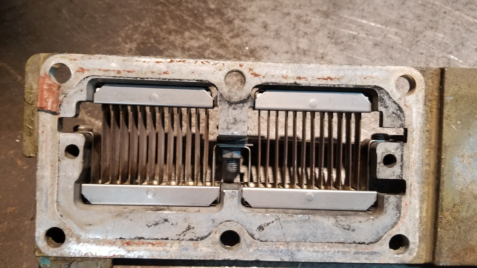 5260965 CUMMINS 6.7 6.7L INTAKE MANIFOLD GRID HEATER REF778 - Picture 2 of 6