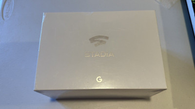 Google Stadia Founders Edition Bundle GA00831-US Limited Edition   Sealed!! Blue