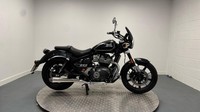 2024 Royal Enfield Super Meteor 650 Base (23MY) CUSTOM Petrol Manual