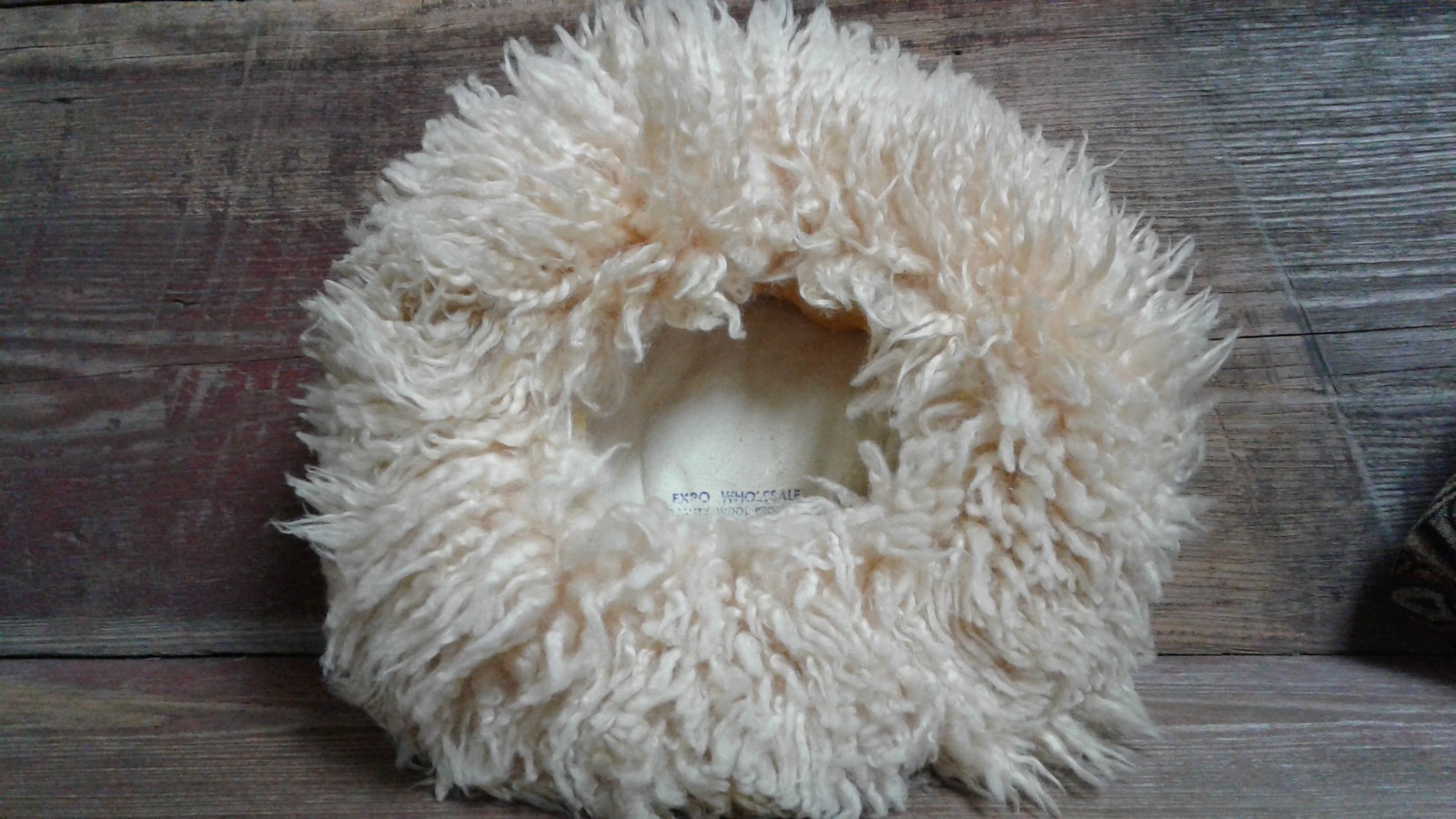 Expo New Zealand Sheepskin Wool Bar Stool Cover