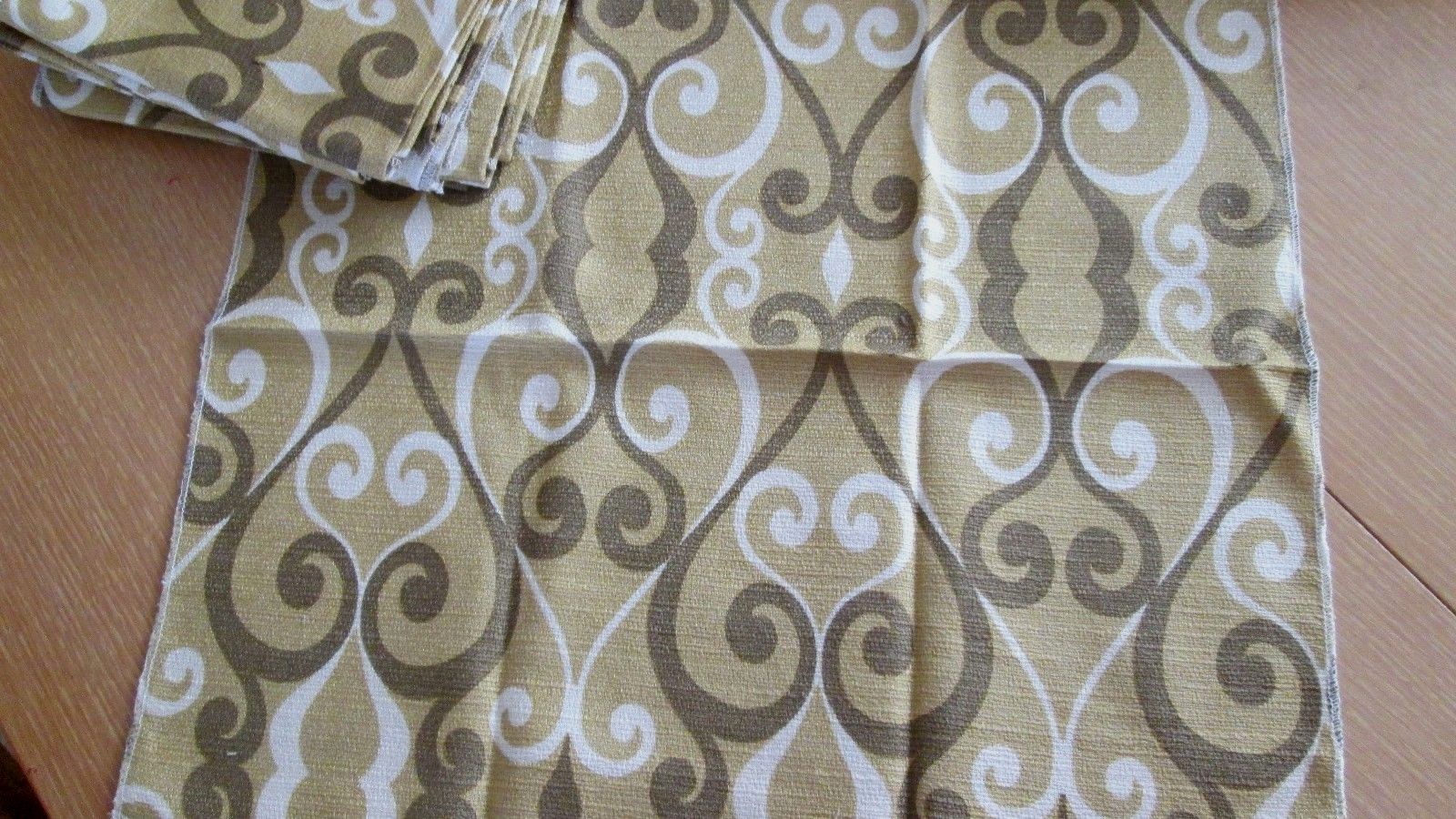 Lot of 12 Mid Century Pattern Gold Brown Cloth Napkins 16