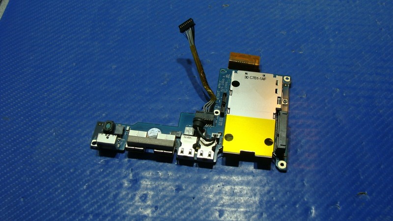 MacBook Pro A1212 17" Late 2006 MA611LL/A Genuine Left I/O Board 922-7957