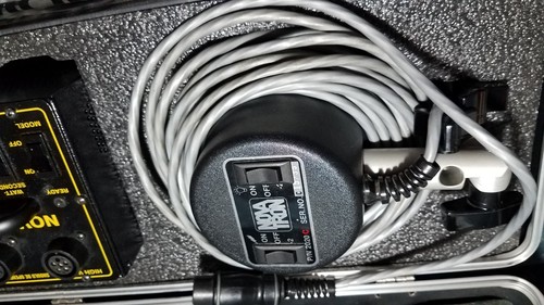 Novatron 240 Studio Photography Lighting Flash Strobe Kit w/ Case (See Note)  l6