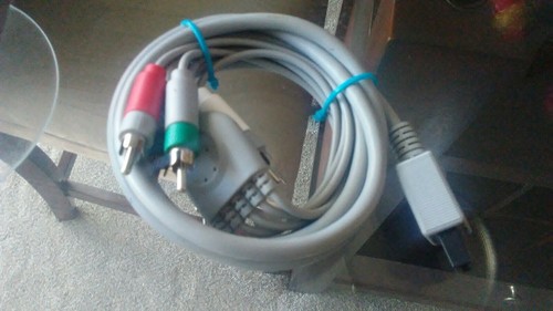 Official Nintendo Wii Power brick x2, nyko wireless bar, composite component lot