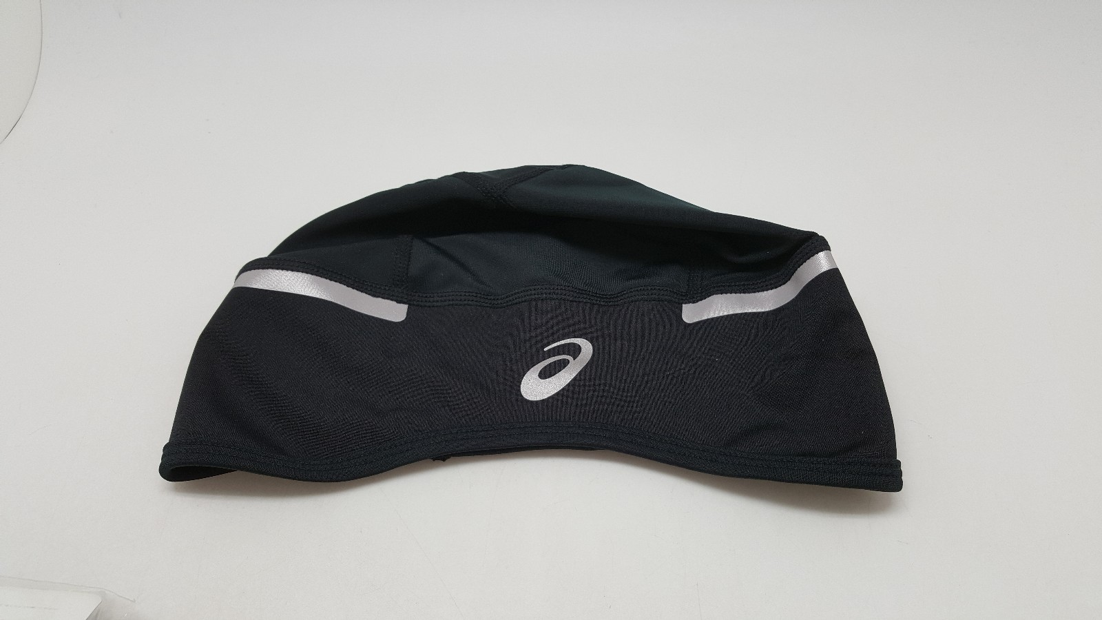 Asics Womens Running PR Shelter Beanie Hat Wind And Water Protection Black NEW