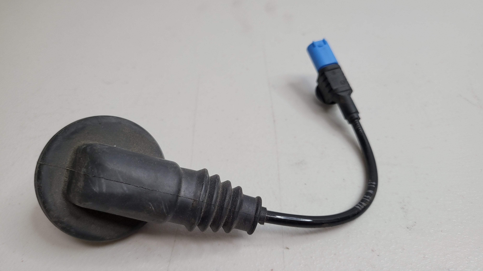 0 Bmw M3 EDC suspension adapter cable G80 2023 8091397 image 2