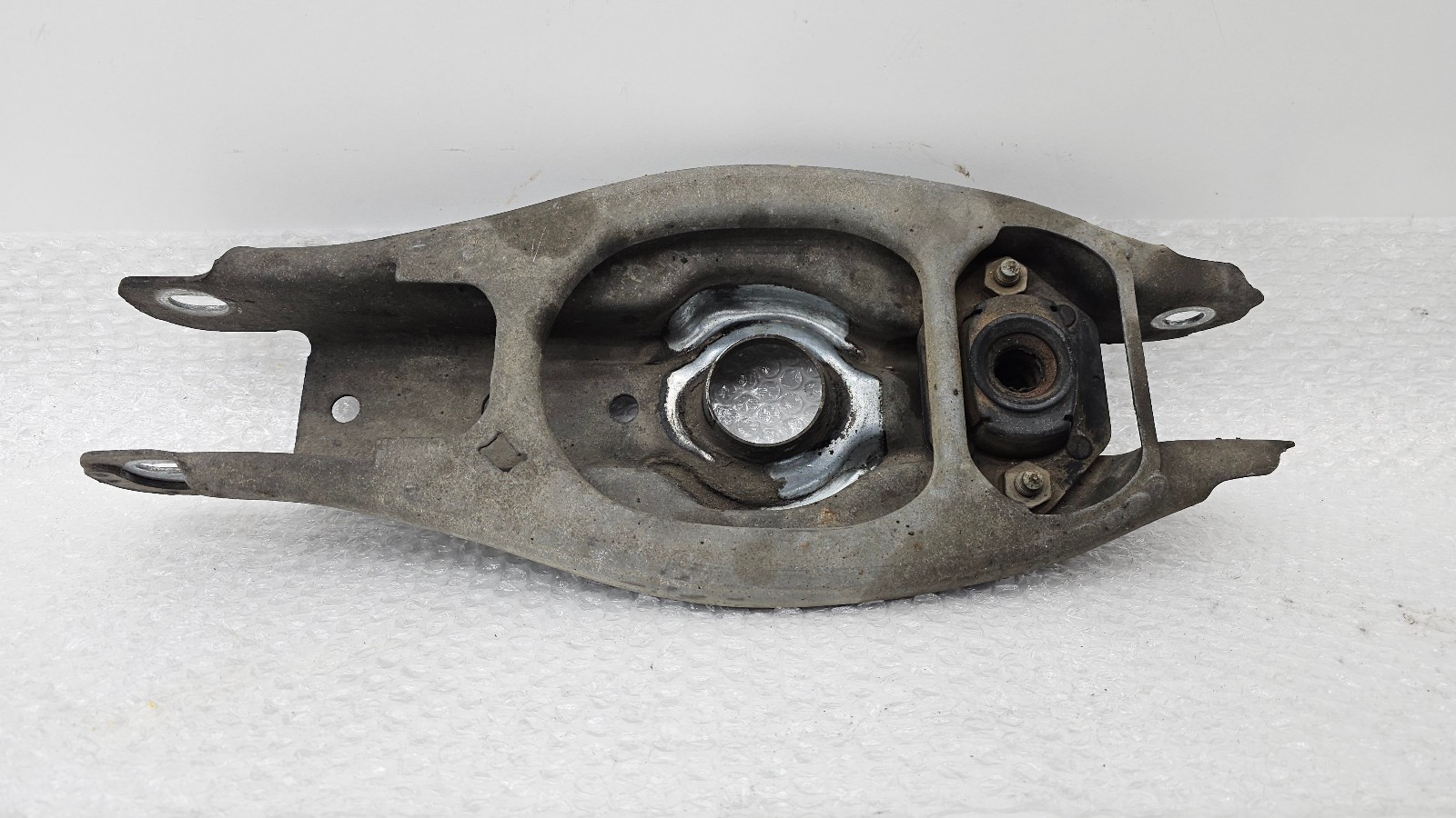 2013-2015 BMW E84 X1 xDrive35i Rear Right Passenger Side Lower Control Arm OEM