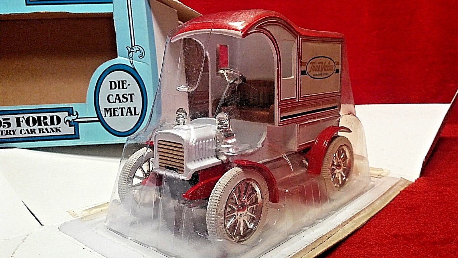 1905 Ford Delivery Truck! 