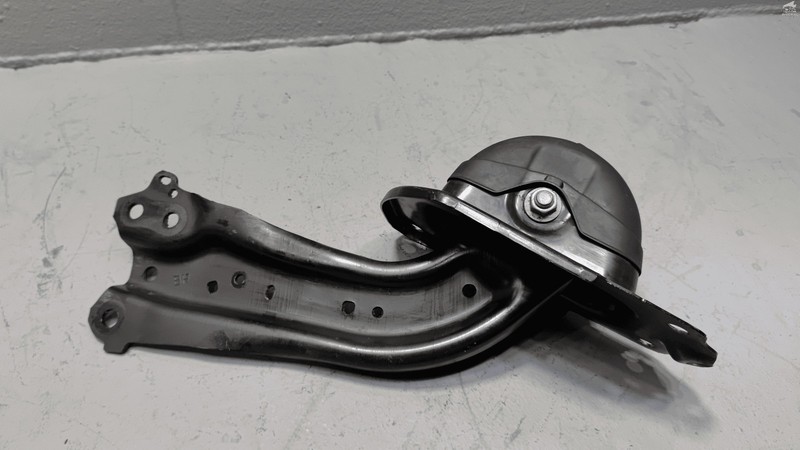 Used 2018-2024 Toyota Camry Rear Passenger Side Trailing Control Arm OEM
