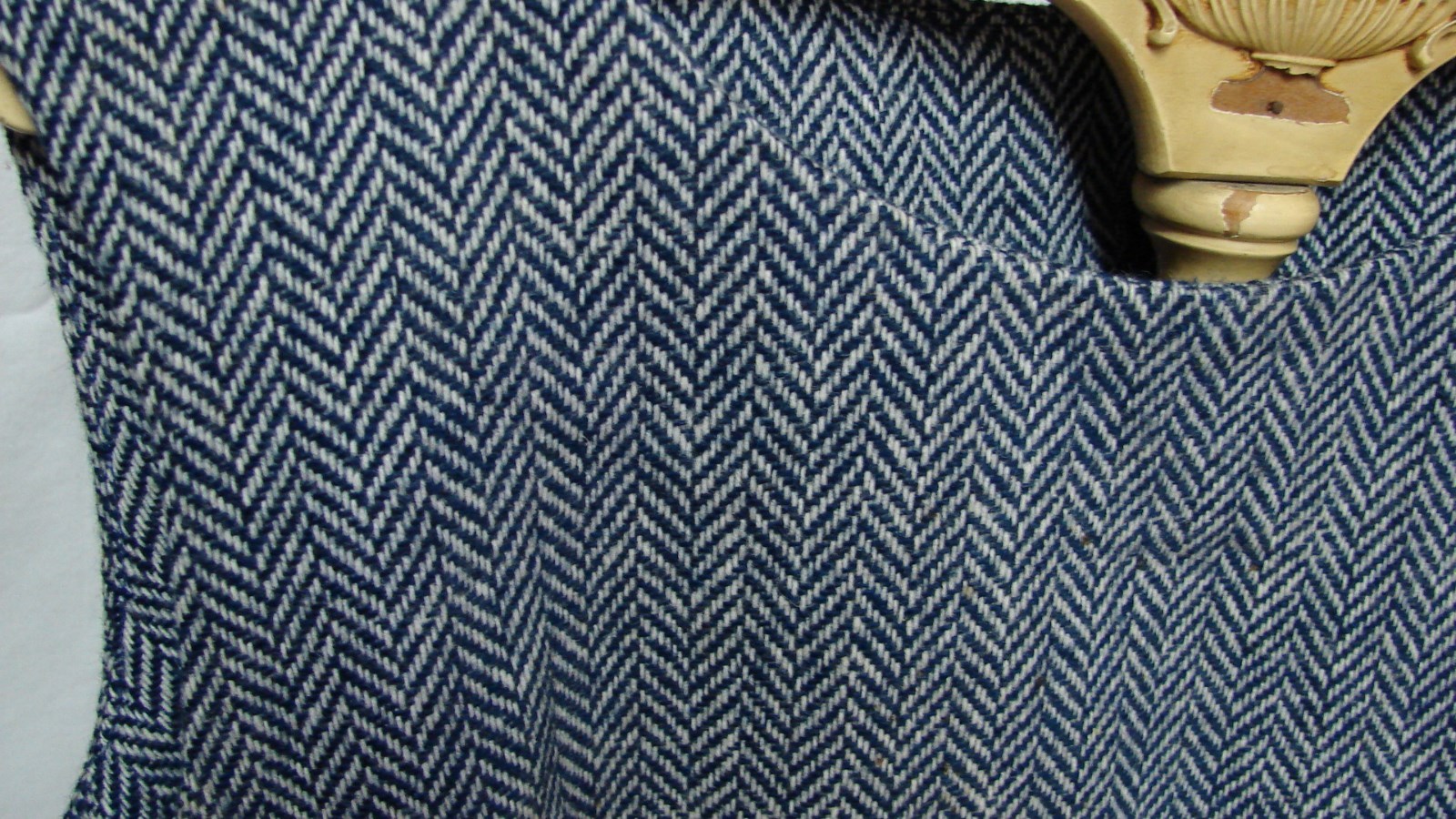 LARGE LOT VINTAGE CLOTHING DRESS VELVET JACKET JUMPER SKIRTS SUIT