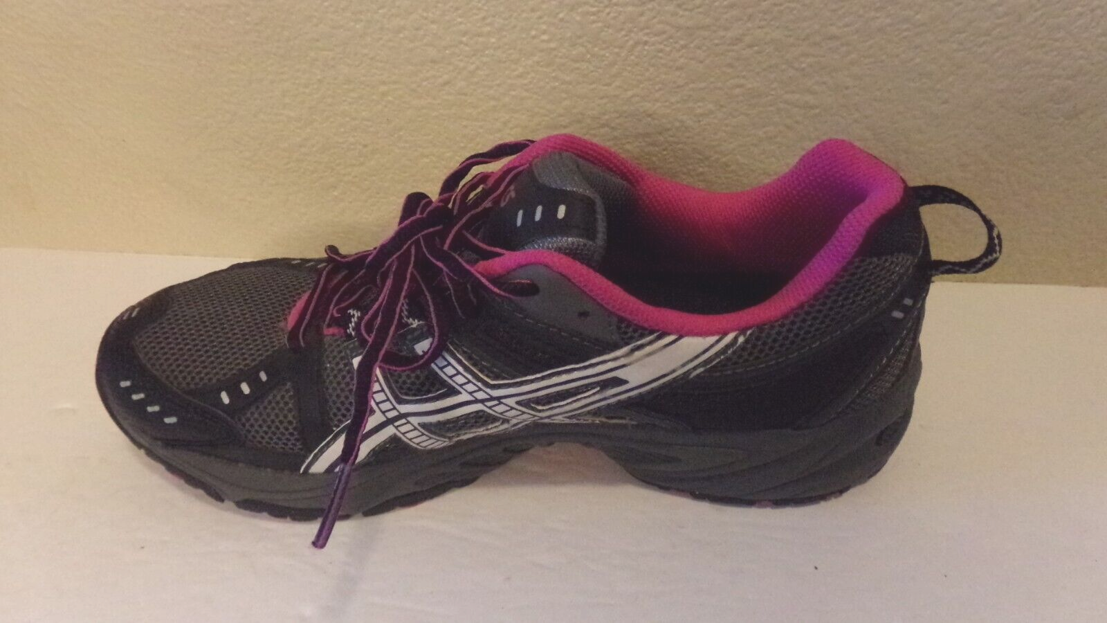 New ASICS
Gel-Venture 3 Trail Running Shoe R26 mgxxfg3ys6 main image 3