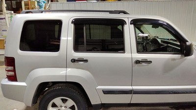 2008-2012 Jeep Liberty RH Passenger Rear Privacy Power Door Assy Sharp! Silver