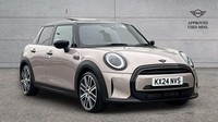 2024 MINI HATCHBACK 1.5 Cooper Exclusive 5dr Auto HATCHBACK PETROL Automatic