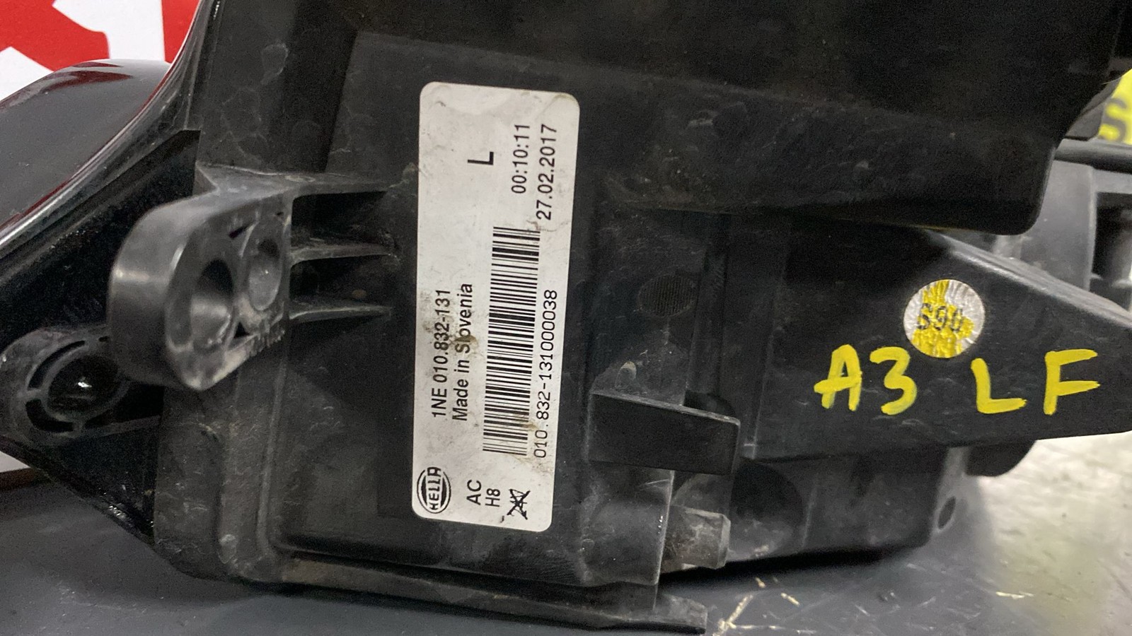 2014 – 2016 Audi A3 8V Sedan Left Fog Light 1NE010832131 - thumbnail 3