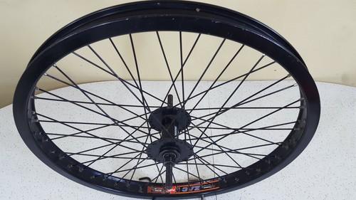 Mongoose Old-Mid School BMX Bicycle Wheel Black Spins Nice 3/4