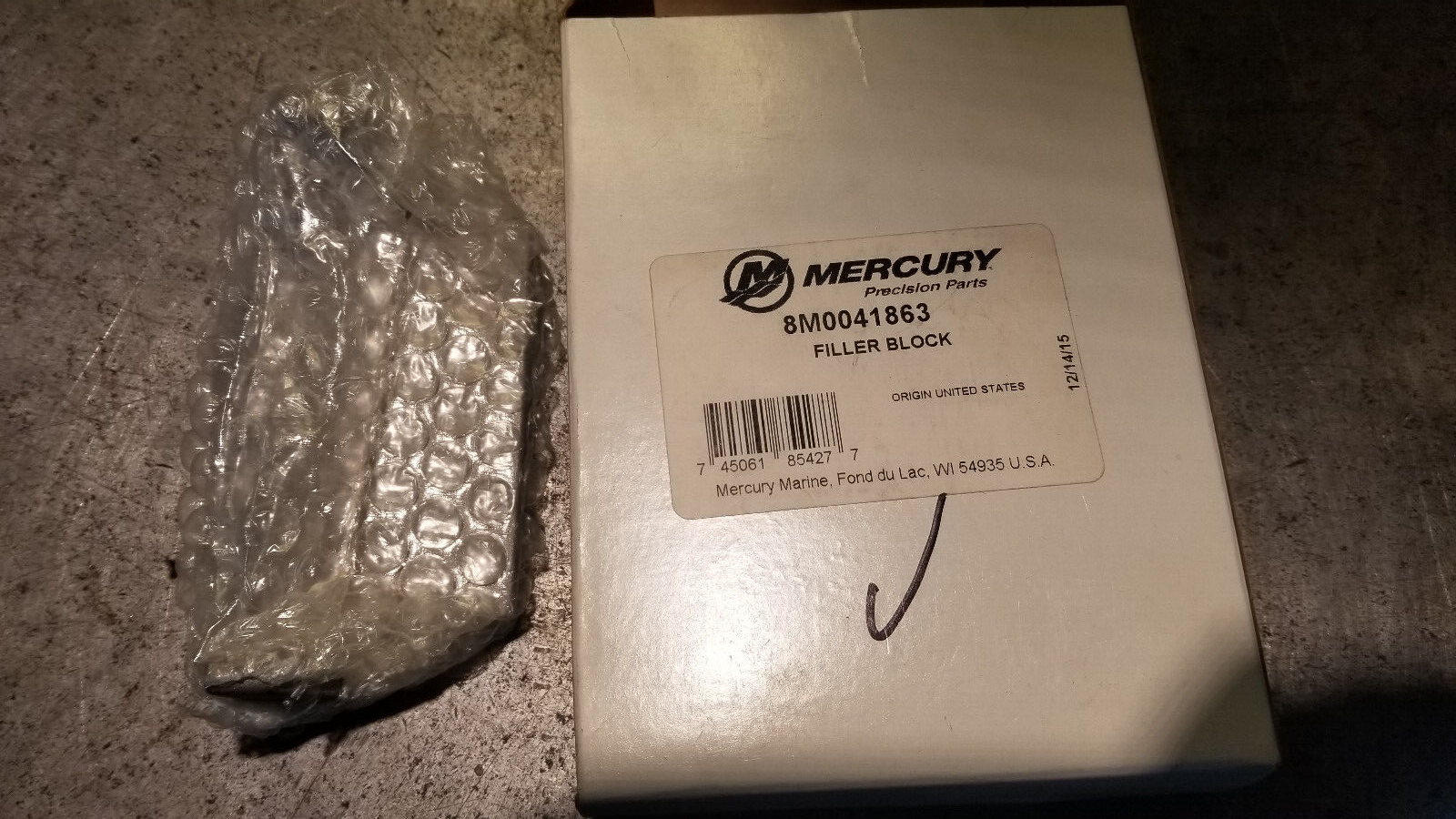 Mercury 8M0041863 - FILLER BLOCK - Picture 1 of 1