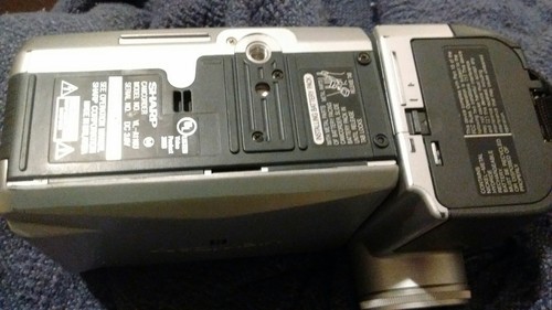 Sharp VL-A110 viewcam  video camera  camcorder cords and bag