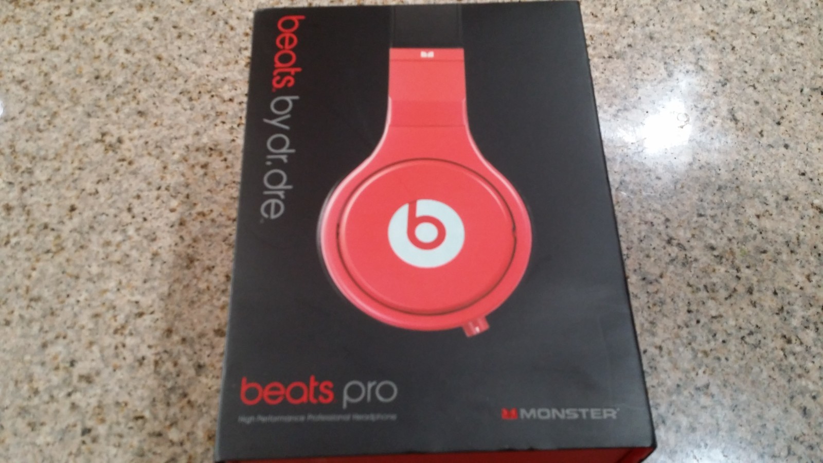 Beats by Dr Dre - re Beats by Dr. Dre™ Studio™ (Red) Over-Ear Headphone at