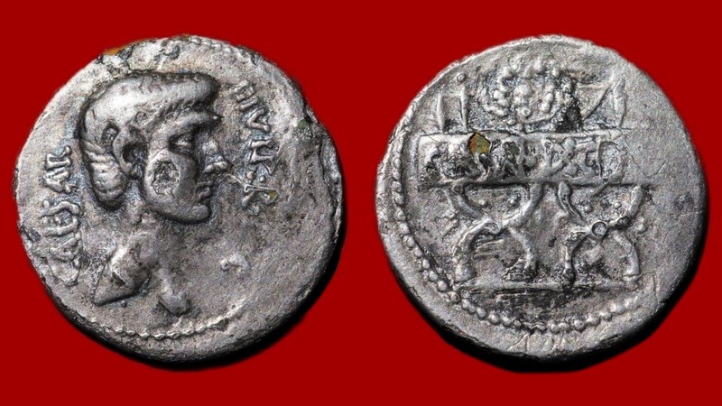 Denier Romain, Octave â Denier, Chaises Curules, Italie, R2, Tb+ [250do1]