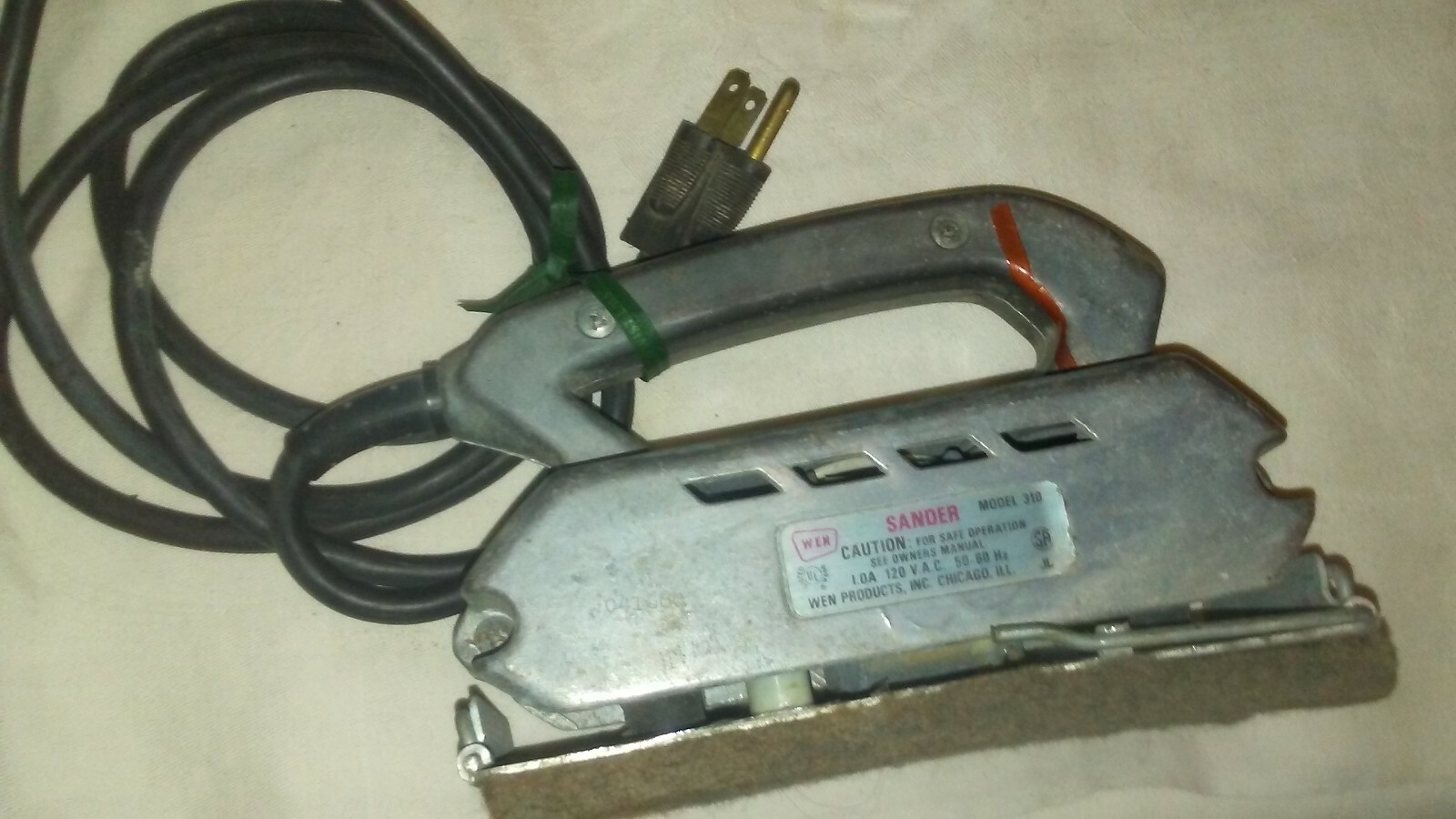 Vintage WEN Vibrating Sander Model 310  WEN Products, INC. Chicago ILL.