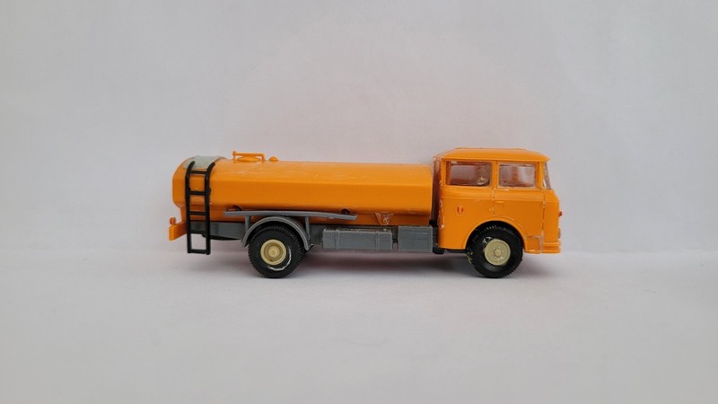 Permot Skoda S706 Rth-Akv Sprengwagen Orange 1:87