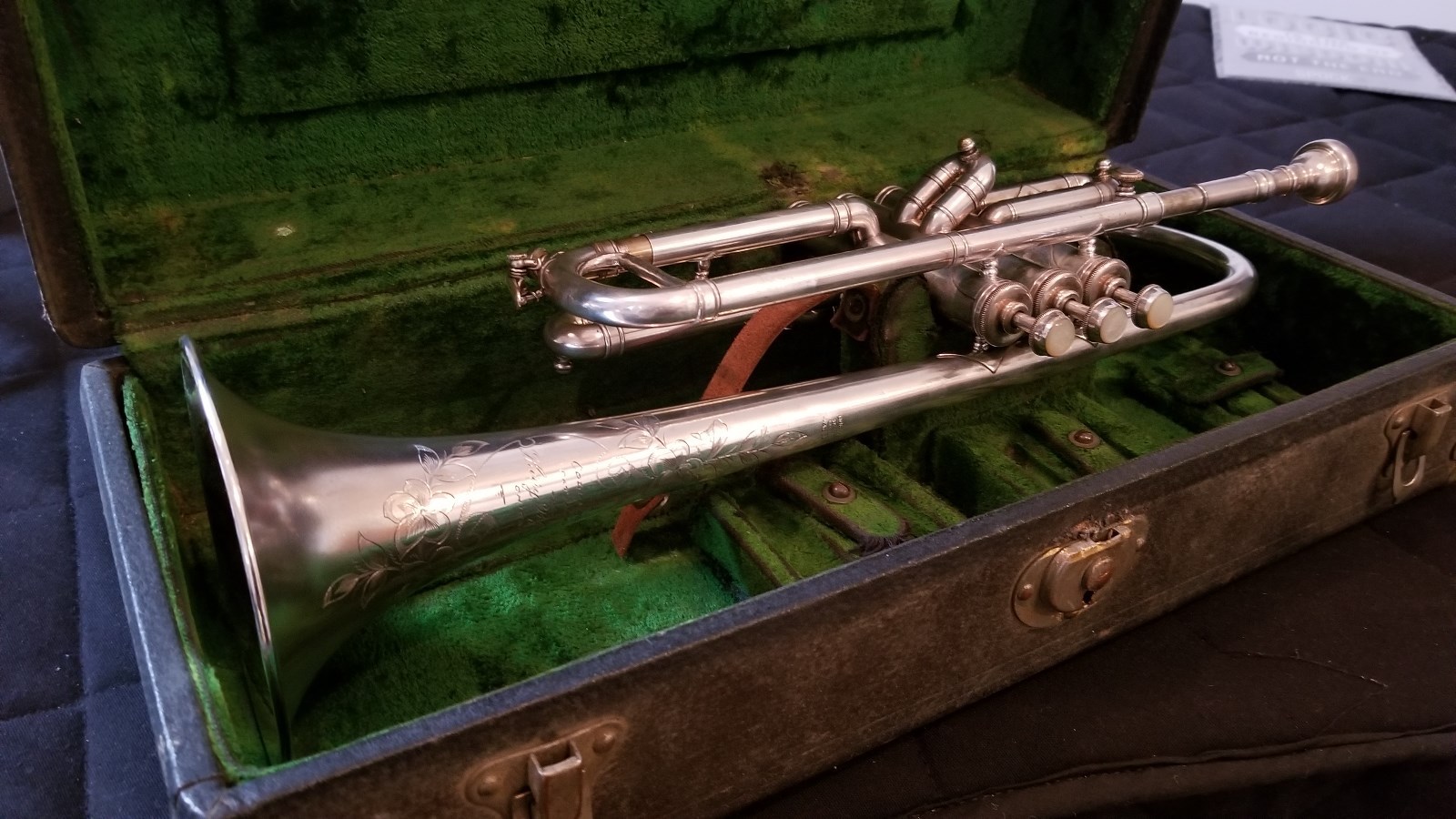 Vintage Harry B Jay “Columbia” cornet in original case NICE s.n. 2763 ca. 1914