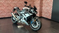 2026 BMW M BMW M 1000 R (25MY) SPORTS Petrol Manual