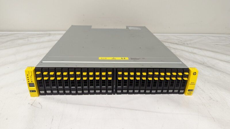 HP 3PAR StoreServ 8000 SFF 2.5" 24x Trays QR491-63004 12GB/s 2x 580w PSU