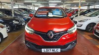 2017 Renault Kadjar 1.5 dCi Diesel Dynamique EDC Automatic 5-Door From £9,495 + 