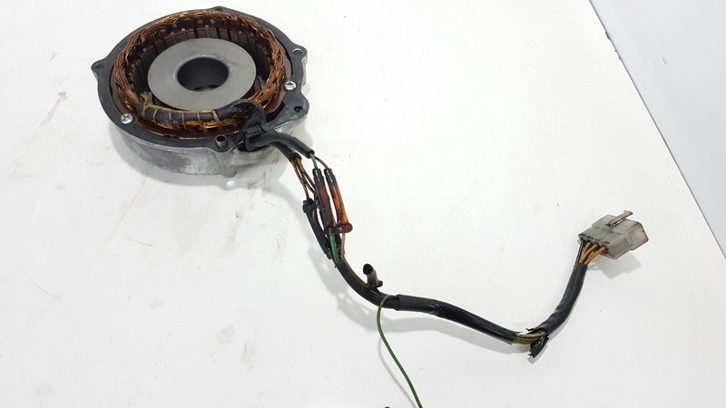 Couverture + 9 Alternateur Stator Cb 400 Four EmblÃ¨Me Moteur Cb400fe
